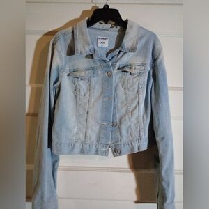 Old Navy Medium ladies denim jacket (Rox171)